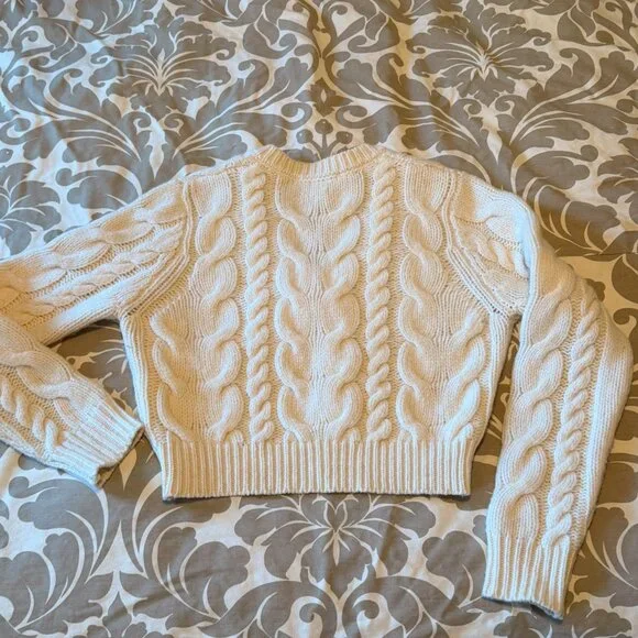 FRAME Cropped Merino Wool Sweater - Picture 2 of 6